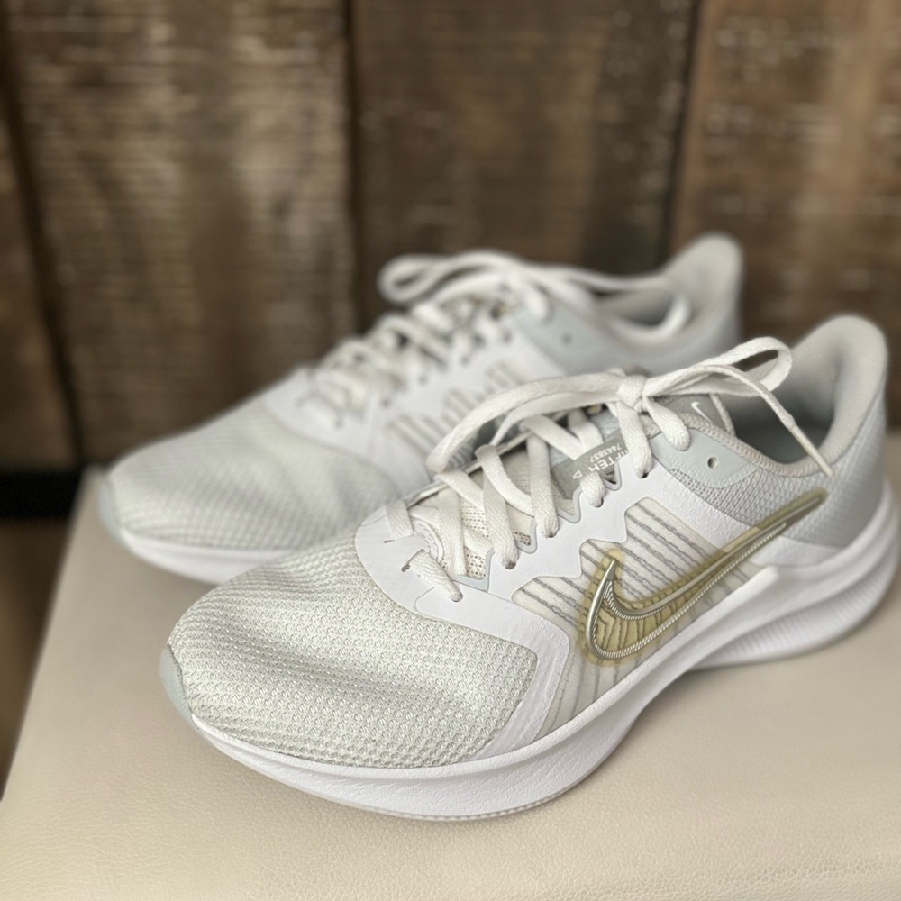 SOLD - Nike Women Downshifter 11 Sneaker White Gray Running Shoes Size 7.5